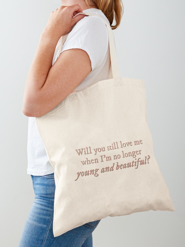 Jonge en mooie Lana del Rey ly - Luxury Bags For Young Women recensie en prijs